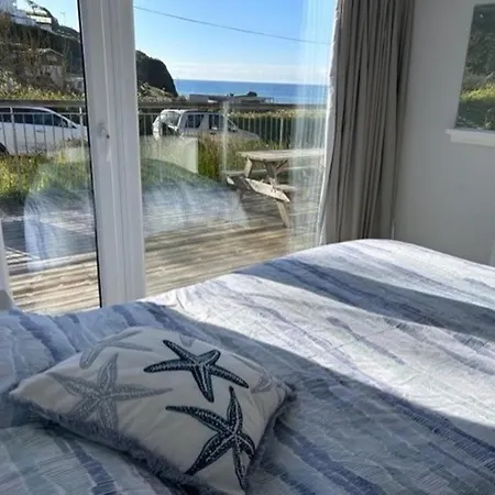 Sea View - 1min To - Dog Friendly - 4 Guests Chalet *